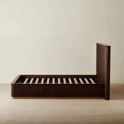 San Pierre Ebony Brown Ash Veneer King Bed