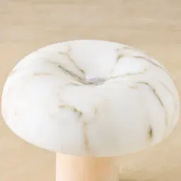 Sela Table Lamp